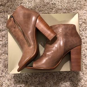 LEVITY ALANA Peep Toe Bootie in Cognac